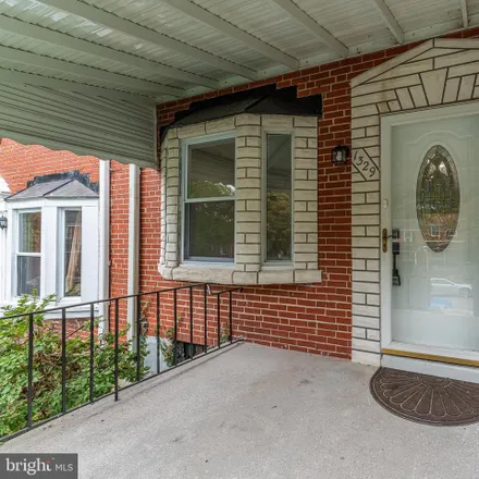 Image 2 - 1328 Limit Avenue, Baltimore, MD 21239, USA - Townhouse for sale