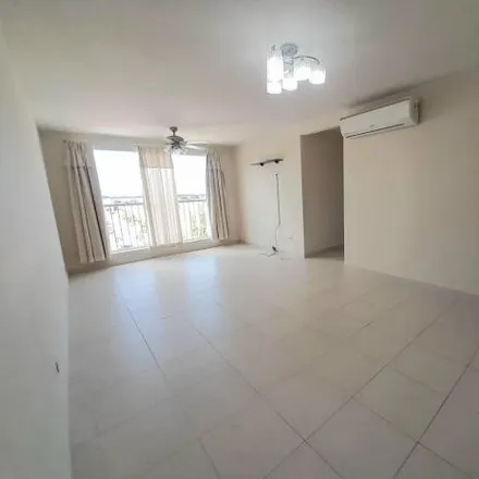 Rent this 3 bed apartment on unnamed road in Versalles, Don Bosco