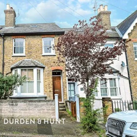 Buy this 3 bed townhouse on Princes Road in Buckhurst Hill, IG9 5DX