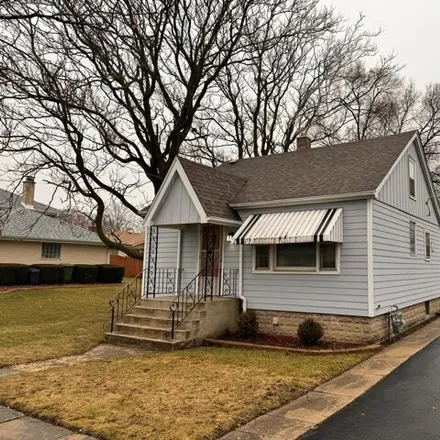 Rent this 2 bed house on 5846 100th Street in Oak Lawn, IL 60453