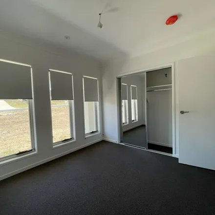 Image 8 - Pera Crescent, Warwick QLD 4370, Australia - Apartment for rent