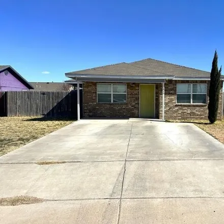 Buy this 3 bed house on 1559 Cloverdale Road in Midland, TX 79701