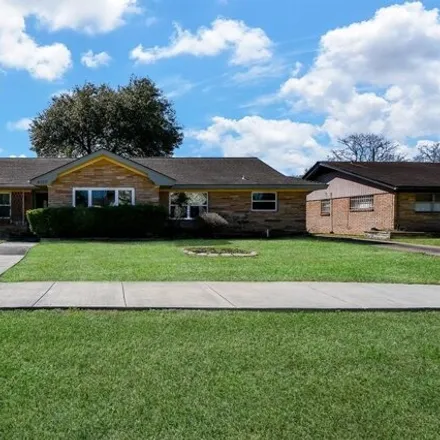 Rent this 3 bed house on 4051 Martinshire Drive in Houston, TX 77025