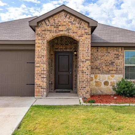 Rent this 4 bed house on 408 Silo Circle in Collin County, TX 75189