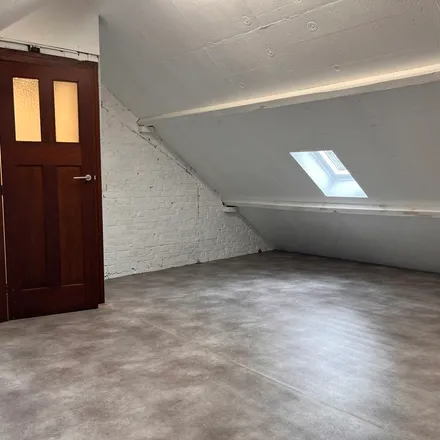 Rent this 1 bed apartment on Sint-Servatiusstraat 8 in 3000 Leuven, Belgium
