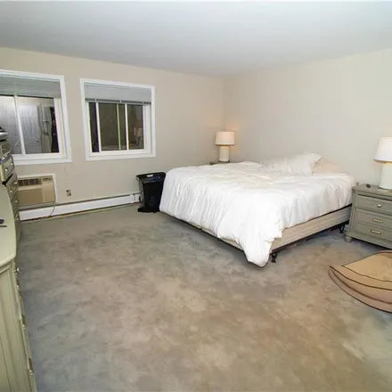 Rent this 2 bed apartment on 42 Harbor Drive in South End, Stamford