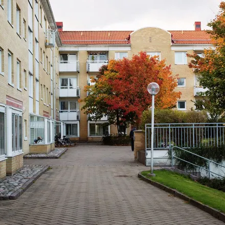 Rent this 3 bed apartment on Smyckegatan 20 in 421 50 Gothenburg, Sweden