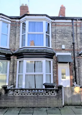 Rent this 2 bed townhouse on Manvers Street in Hull, HU5 2HD