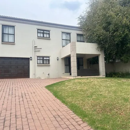 Image 5 - Loudoun Road, Benmore Gardens, Sandton, 2031, South Africa - Apartment for rent