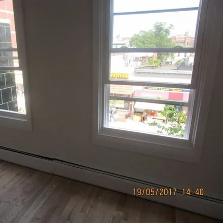 Image 2 - 249 Central Avenue, Jersey City, NJ 07307, USA - House for rent