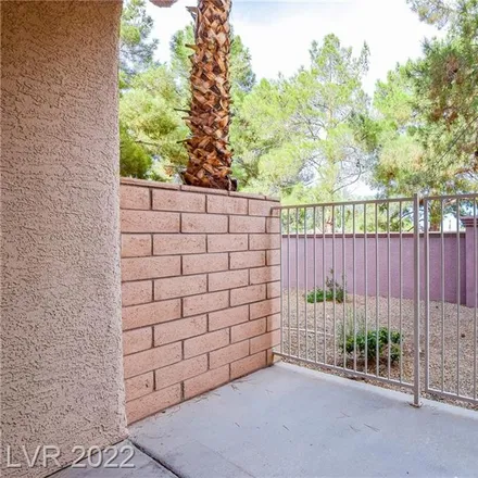 Image 6 - Green Valley Parkway, Henderson, NV 89114, USA - Condo for sale