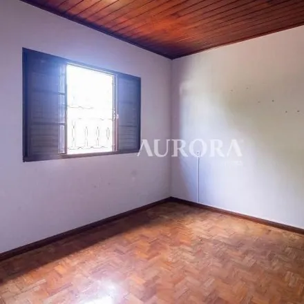 Rent this 3 bed house on Rua Paranaguá in Higienópolis, Londrina - PR