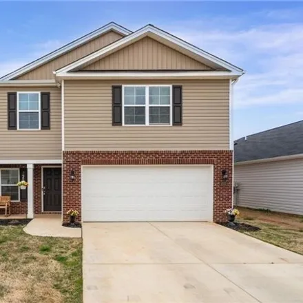 Buy this 4 bed house on unnamed road in Quail Hollow, Alamance County