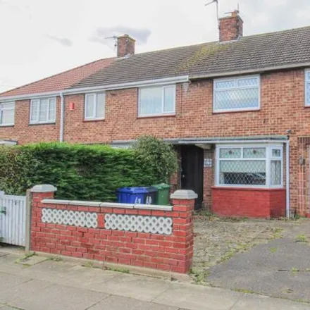 Buy this 3 bed townhouse on Worcester Avenue in Bradley, DN34 5HA