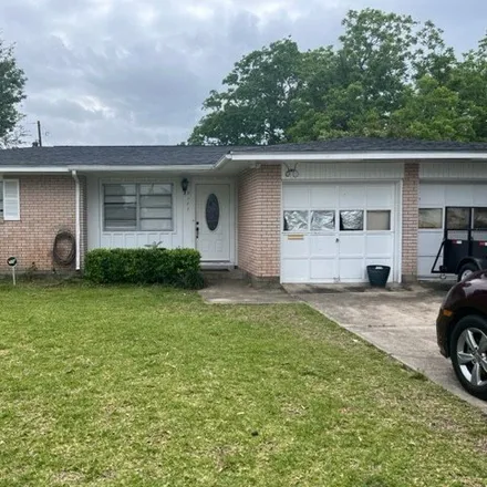 Buy this 3 bed house on 5141 Foster Avenue in Groves, TX 77619