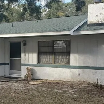 Buy this 2 bed house on 8145 West Trotter Lane in Homosassa Springs, FL 34446