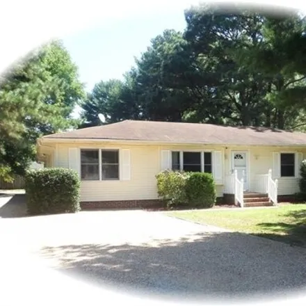 Rent this 3 bed house on 2907 Abingdon Heights Dr in Hayes, Virginia