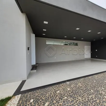 Buy this 3 bed house on Avenida Comendador Thomaz Fortunato in Jardim Brasil, Americana - SP