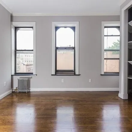 Image 3 - 210 East 2nd Street, New York, NY 10009, USA - Apartment for rent