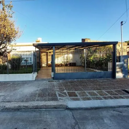 Rent this 2 bed house on Hernando de Retamoso 2437 in Las Margaritas, Cordoba