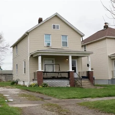 Buy this 3 bed house on 2589 East 30th Street in Lorain, OH 44055