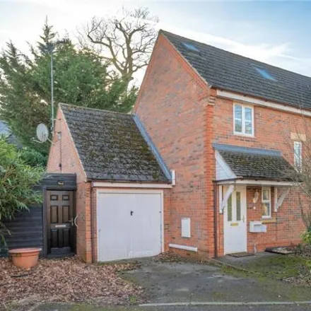Buy this 3 bed house on Hamlet Close in Bricket Wood, AL2 3PP