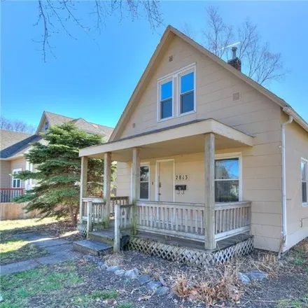 Buy this 2 bed house on 2837 East Walnut Street in Des Moines, IA 50317