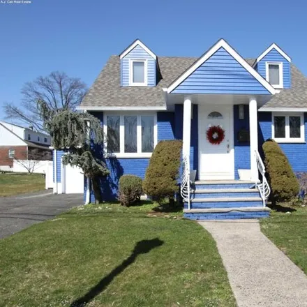 Buy this 2 bed house on 490 Totowa Road in Totowa, NJ 07512
