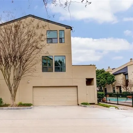 Rent this 2 bed townhouse on Trotter Family YMCA in Doliver Drive, Houston