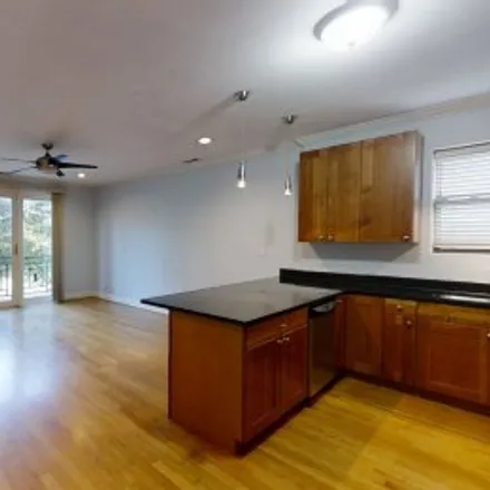 Buy this 2 bed apartment on #2,2711 West Washington Boulevard in West Side, Chicago
