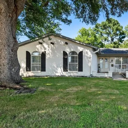Buy this 3 bed house on 312 Linda Dr in Burleson, Texas
