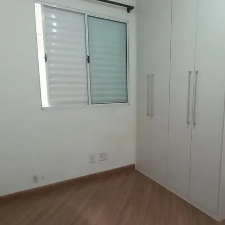 Buy this 3 bed apartment on Rua Sinésio Henrique Pedreira in Parque Marabá, Taboão da Serra - SP