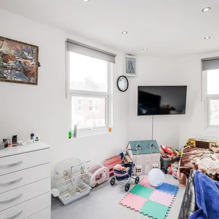 Rent this 2 bed apartment on St John's Road in London, E4 9TB