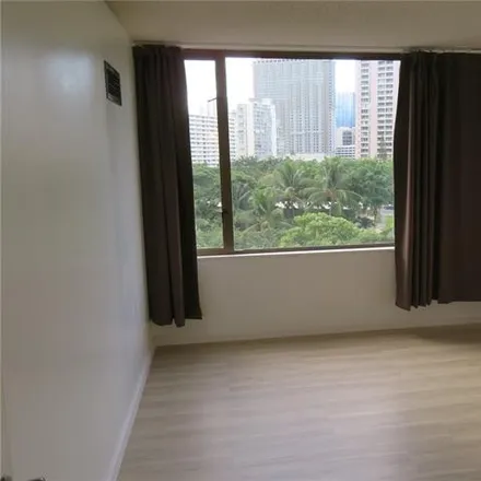 Image 6 - Chateau Waikiki, 411 Hobron Lane, Honolulu, HI 96815, USA - Condo for sale