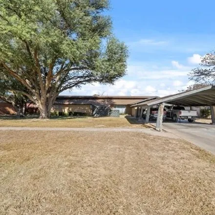 Buy this 3 bed house on 2770 East 25th Street in Big Spring, TX 79720