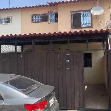 Buy this 3 bed house on 1° Peatonal 33 NO in 090704, Guayaquil