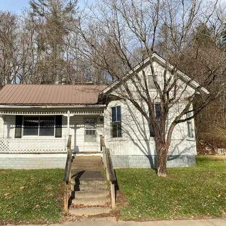 Image 3 - Lewis County Christian School, North River Avenue, Smith Village, Weston, WV 26452, USA - House for sale