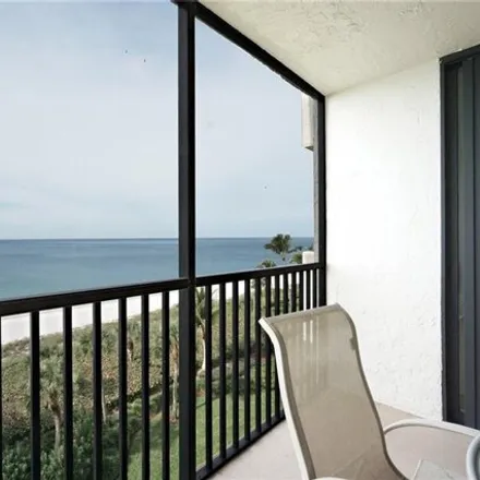 Image 6 - Bayshores I & II Condominium, Gulfshore Drive, Pelican Bay, FL 34108, USA - Condo for rent
