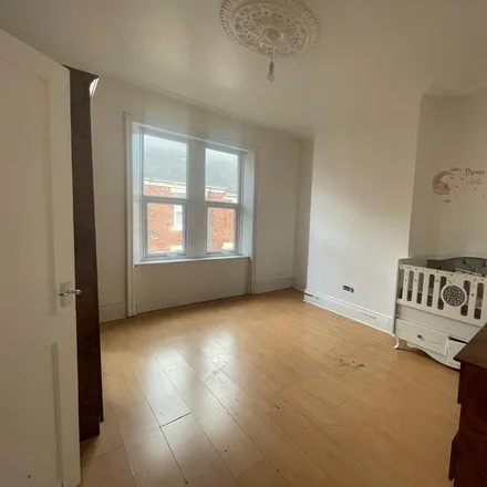 Rent this 2 bed apartment on Canning Street in Newcastle upon Tyne, NE4 8UJ