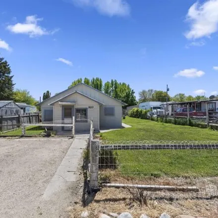 Buy this 2 bed house on 980 4th Avenue North in Nampa, ID 83687