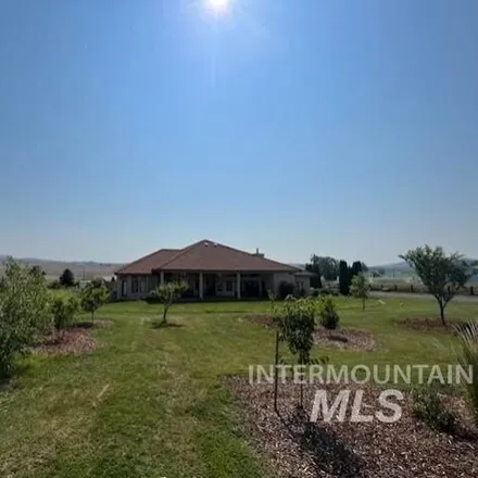 Buy this 8 bed house on 2301 North Mountain View Road in Moscow, ID 83843