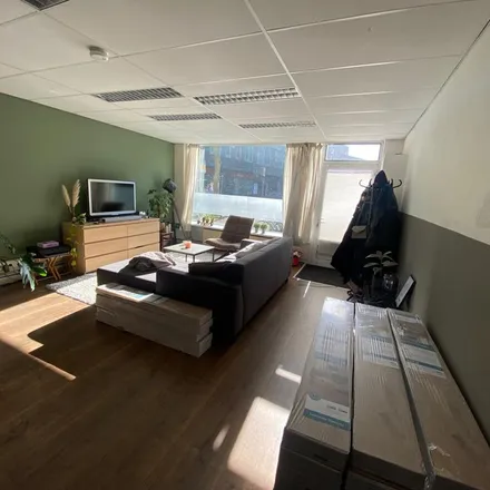 Image 2 - Winkelcentrum Beren, Korreweg 14, 9715 AA Groningen, Netherlands - Apartment for rent