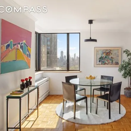 Image 2 - The Beaumont, 30 West 61st Street, New York, NY 10023, USA - Condo for sale
