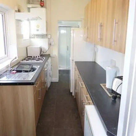 Rent this 1 bed townhouse on 55 Windsor Street in Beeston, NG9 2BW