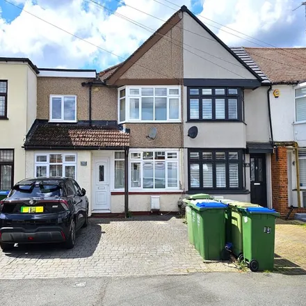 Rent this 4 bed townhouse on 80 Ramillies Road in Penhill, London