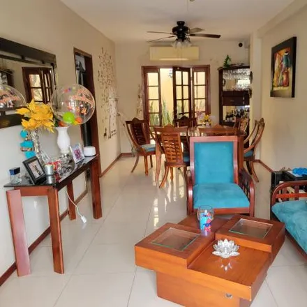 Rent this 4 bed house on unnamed road in 091910, La Aurora