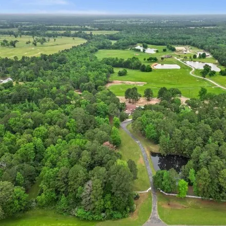 Buy this 7 bed house on US Highway 79 East in New Summerfield, Cherokee County