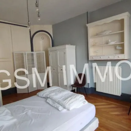 Rent this 3 bed apartment on Place de l'Église in 70000 Vesoul, France