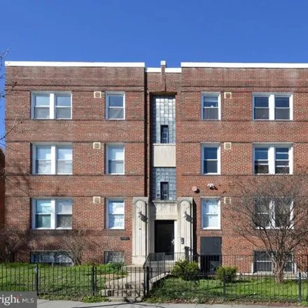 Buy this 1 bed condo on 1380 Bryant Street Northeast in Washington, DC 20018