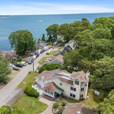 Buy this 3 bed house on 19 Seaview Rd in Old Lyme, Connecticut